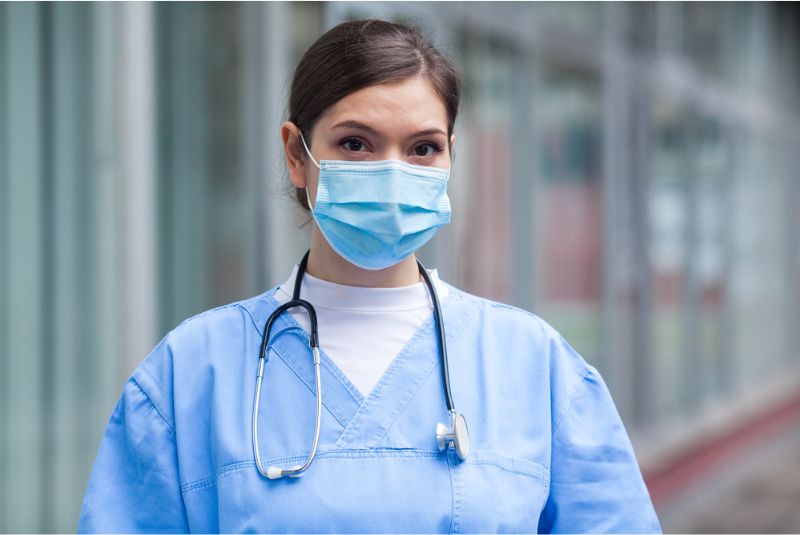 A doctor wearing a surgical mask