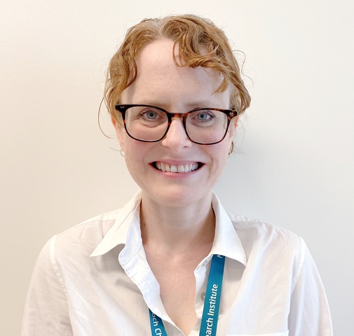 Dr Kimberly Davis