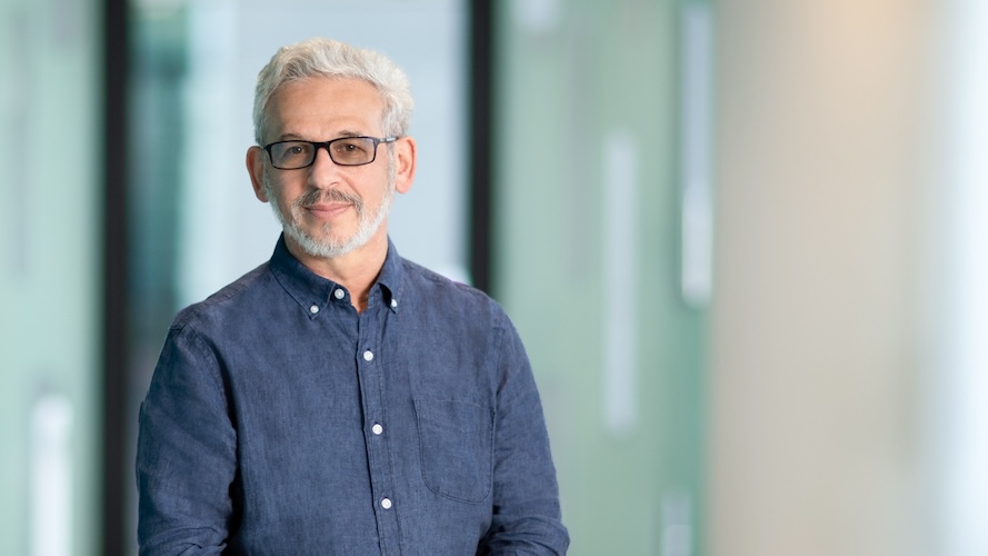 Professor Andrew Elefanty