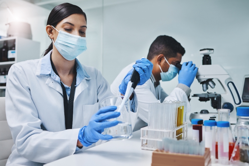 Two medical researchers in a lab