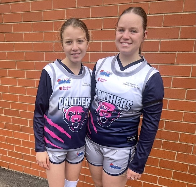 Concussion patient Alannah Green and her sister Olivia
