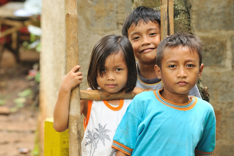 3 Indo-Pacific children