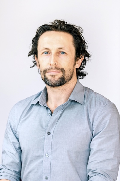 Professor Stuart Kinner