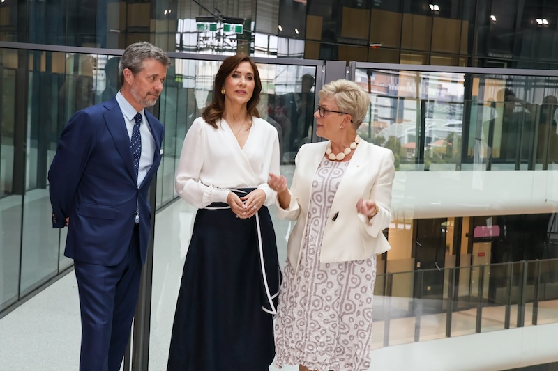 King Frederik X, Queen Mary and MCRI Director Professor Kathryn North AC during the MCRI tour
