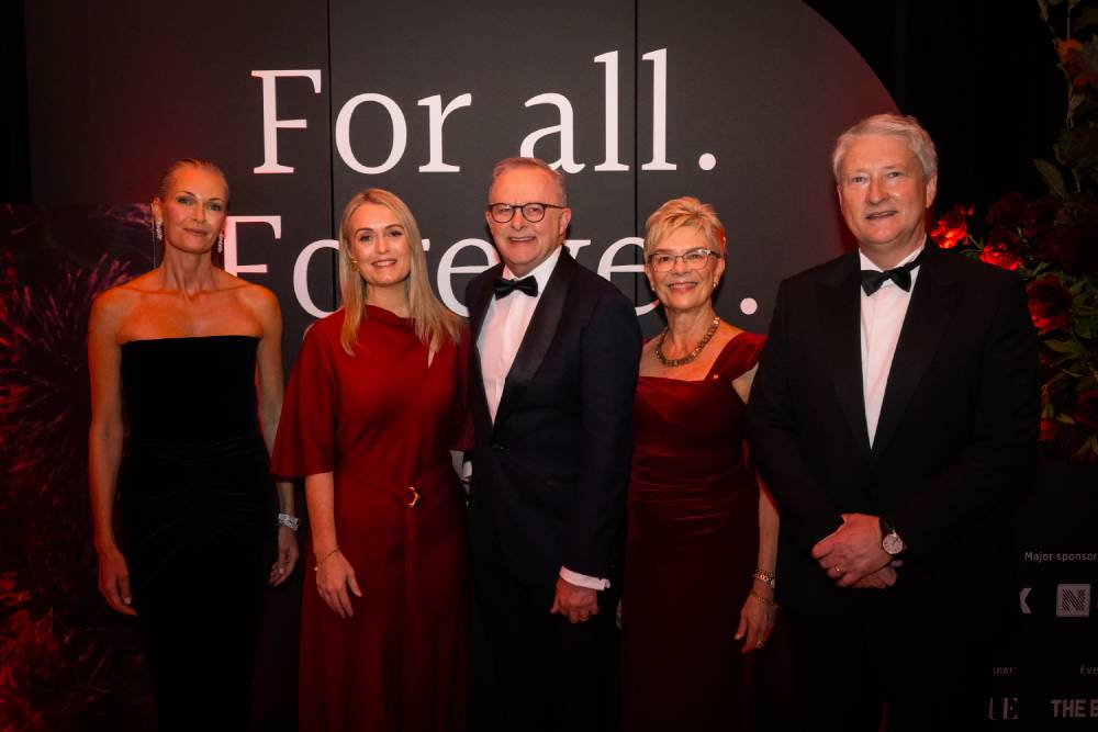 MCRI Co-Chair Sarah Murdoch, Jodie Haydon, Prime Minister Anthony Albanese, MCRI Director Professor Kathryn North AC and Board Chair Patrick Houlihan.