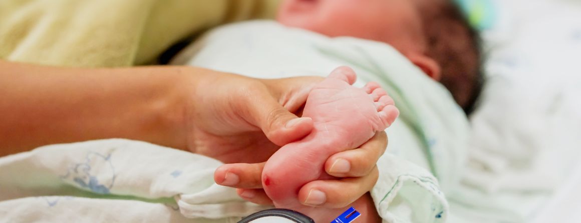 Newborn child screening in NICU ward
