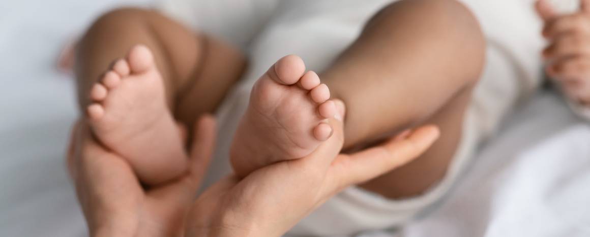 A child's feet
