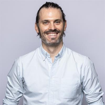 Dr Adam Piers