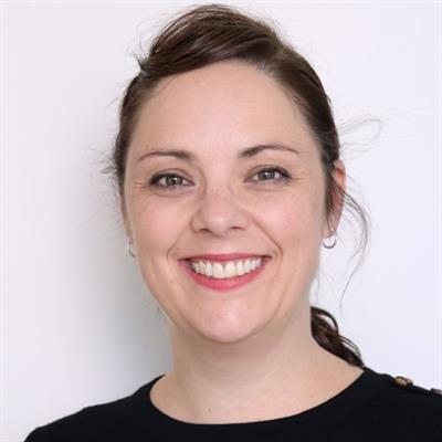 Dr Claudine Kraan