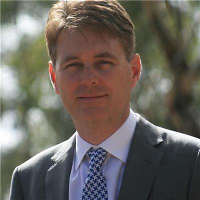 Prof Craig Olsson