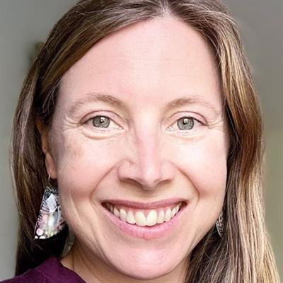 Dr Danielle Longmore