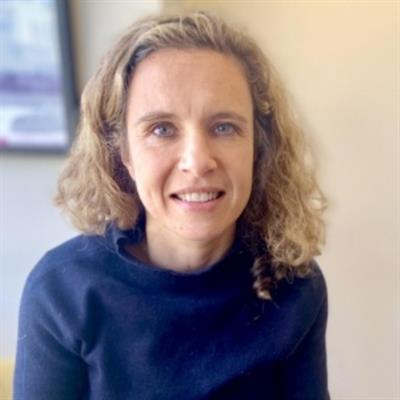 Dr Danielle Wurzel
