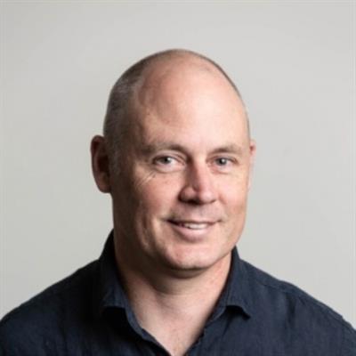 photo of Prof David Elliott
