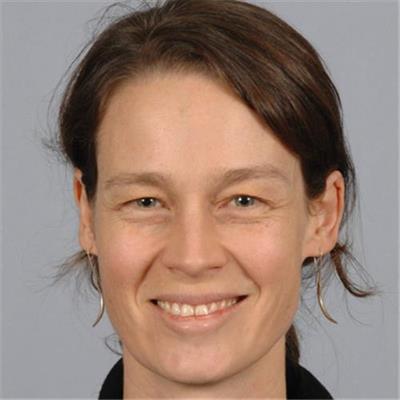 Dr Georgie Paxton