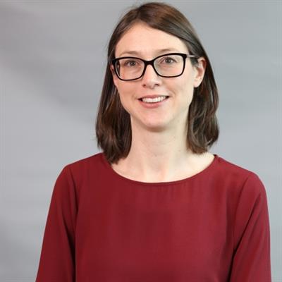 Dr Kirsten Hogg