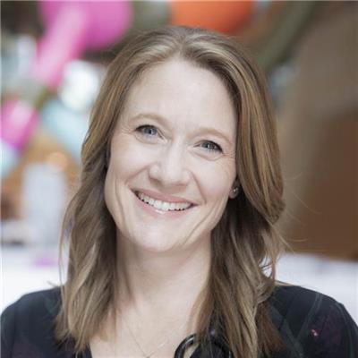 Prof Kirsten Perrett