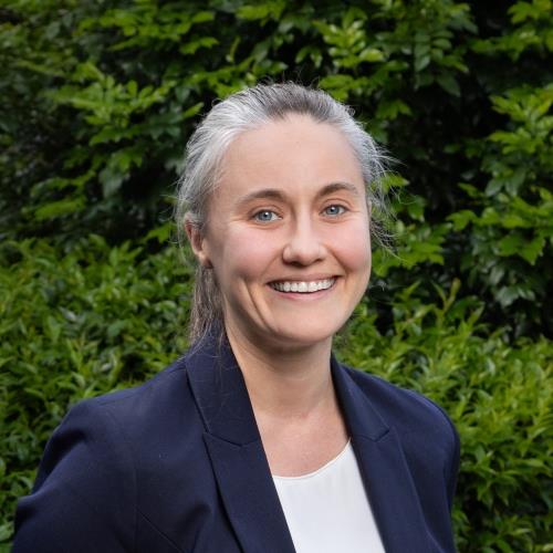 Dr Kristin Ferguson