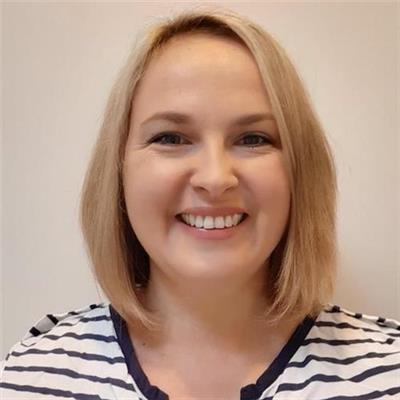 Dr Louise Crowe