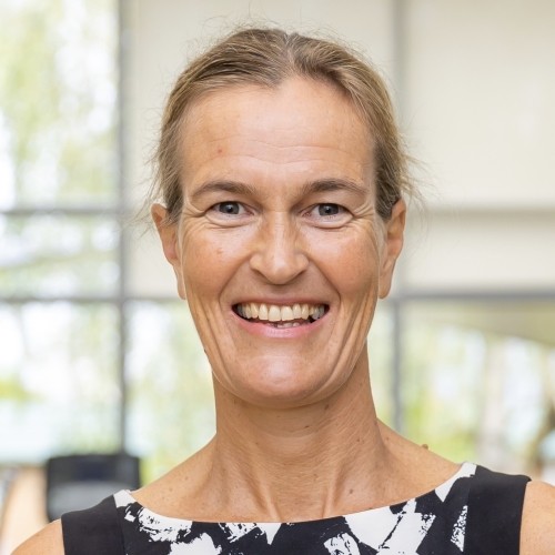 Dr Louise Shaw