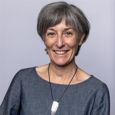 Dr Maree Faux