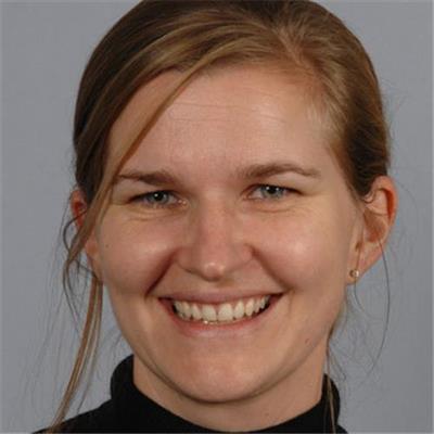 photo of Dr Michele O'Connell
