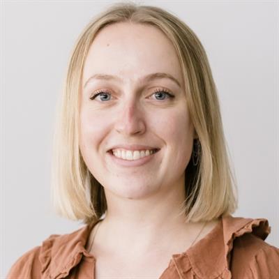 Dr Rhiannon Werder