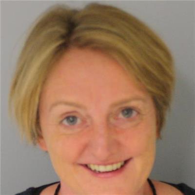 photo of Dr Sue White