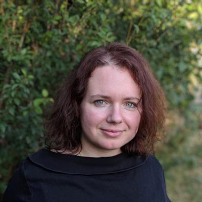 Dr Svenja Pachernegg
