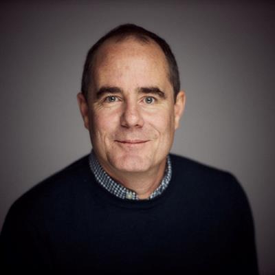 Dr Timothy Johanssen